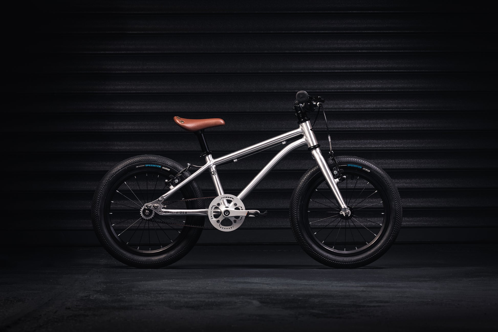 Bicicleta copii EARLY RIDER Belter 16" Brushed Aluminium argintiu aluminiu garaj